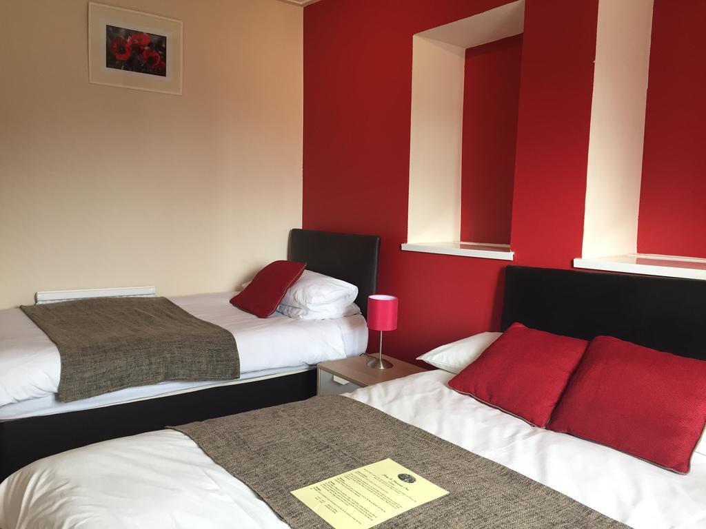 Stag & Pheasant Inn Carmel Екстер'єр фото