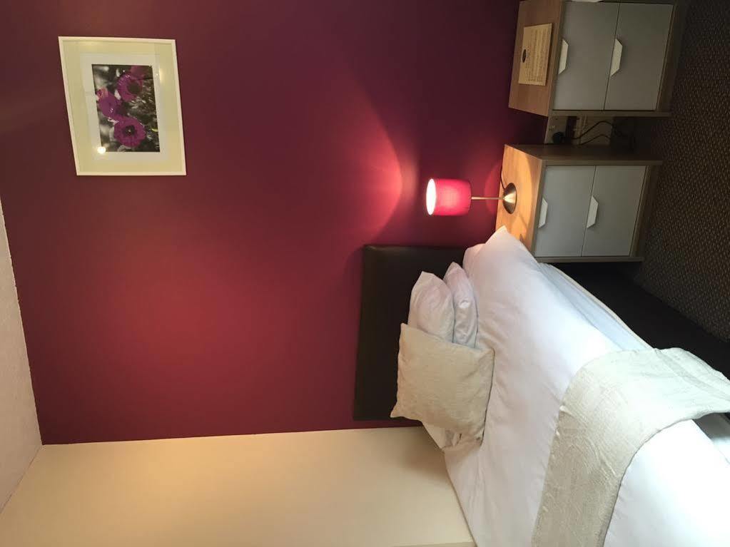 Stag & Pheasant Inn Carmel Екстер'єр фото