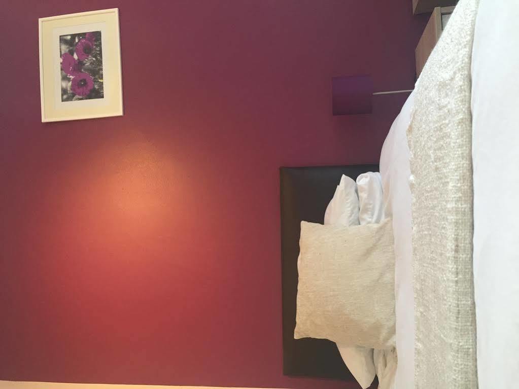 Stag & Pheasant Inn Carmel Екстер'єр фото