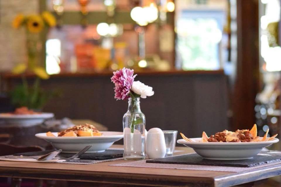 Stag & Pheasant Inn Carmel Екстер'єр фото
