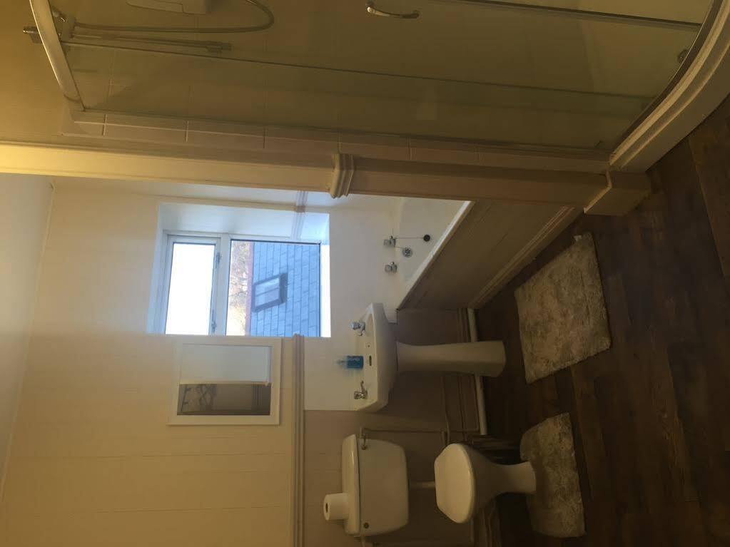 Stag & Pheasant Inn Carmel Екстер'єр фото